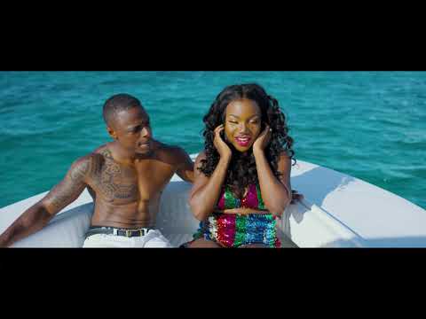 Wendi – In Front Of You (Official Music Video) &q...